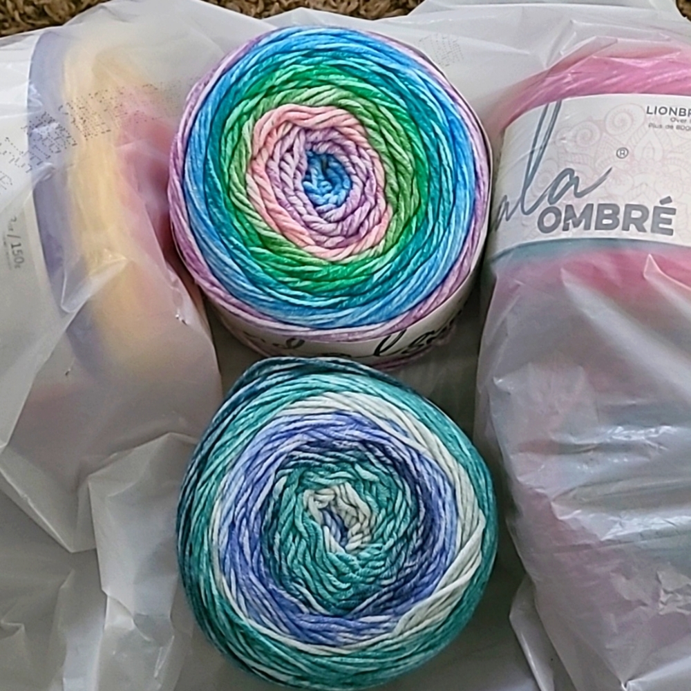Mandala Ombre Lion Brand Yarn Lot x Two New with Tag crochet knitting acrylic ya
